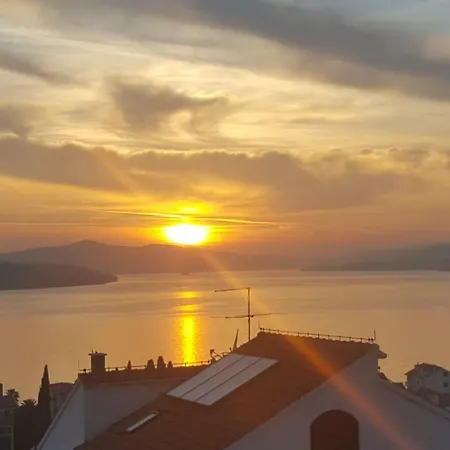 Daire Coasting Croatia