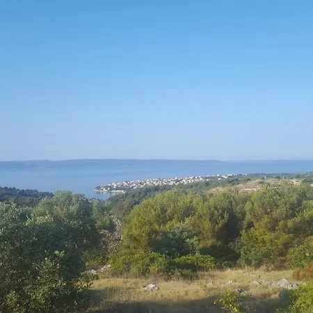 Coasting Croatia Daire Trogir