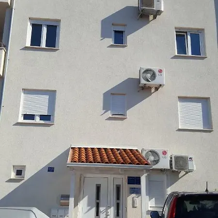 Coasting Croatia * Trogir